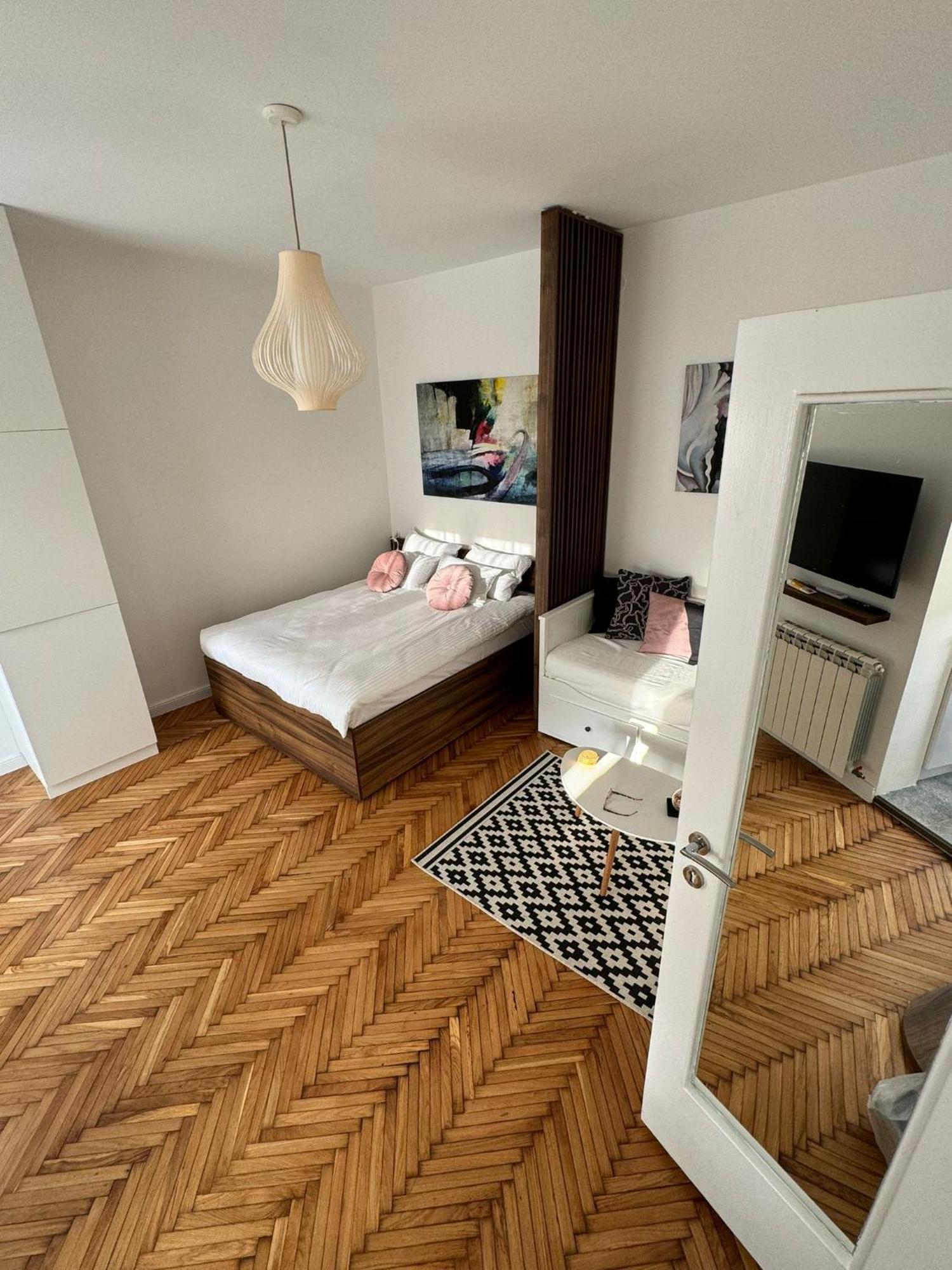 Balconia Sunny Apartment In Centre Of 贝尔格莱德 外观 照片